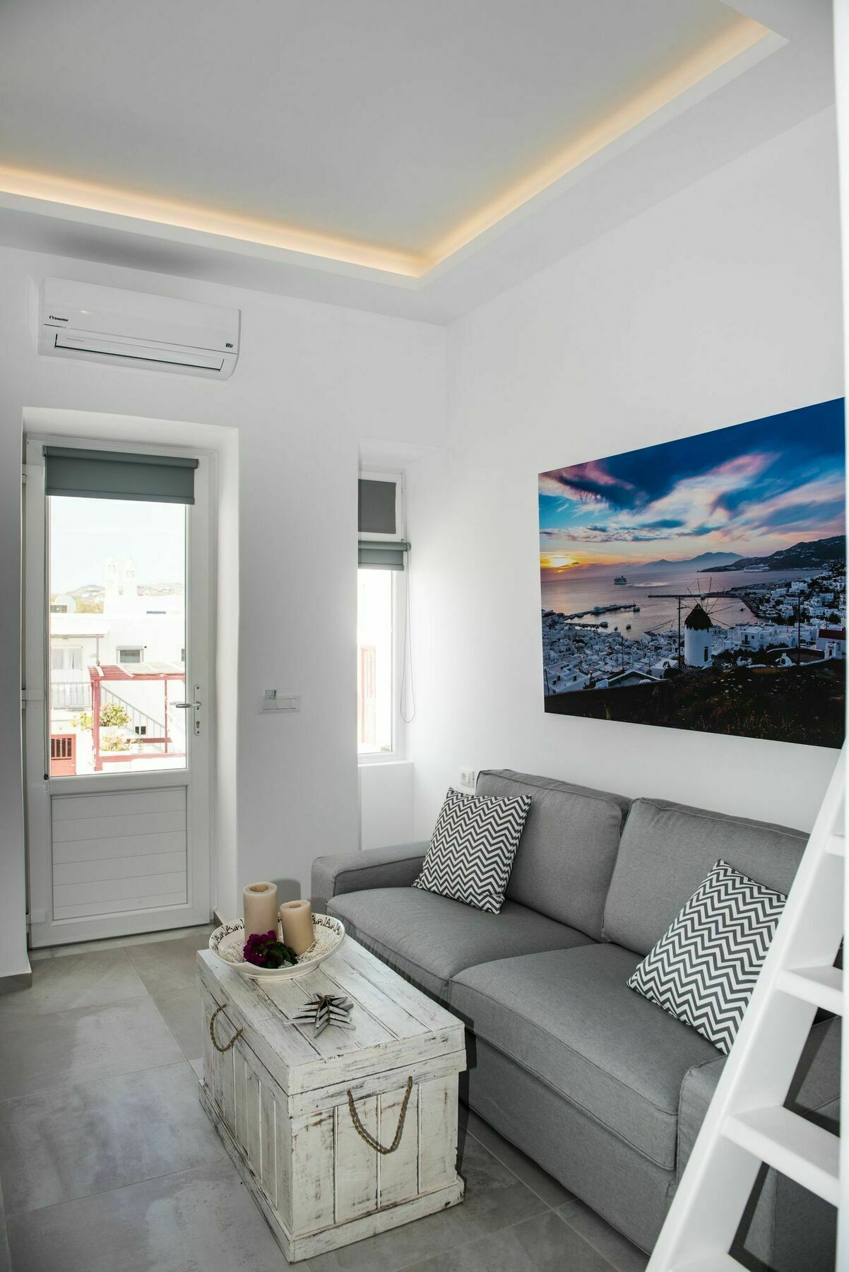 Christy Suites By Alpha Living Mykonos Town Exterior photo